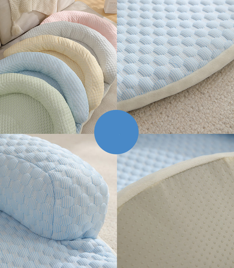 Cooling Dog Bed - Summer Dog Cat Cooling Mat in various colors displayed on a couch for pets.